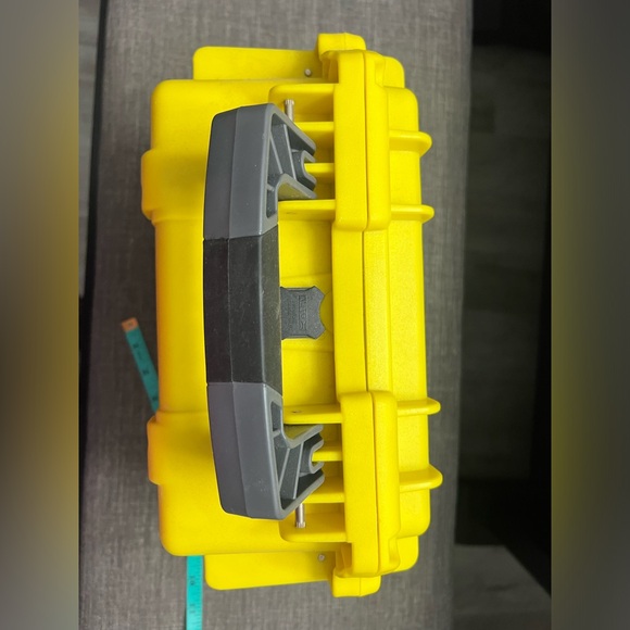 New Invicta 3 Slot watch case waterproof Black Foam Interior Removable Cushions - Picture 7 of 12